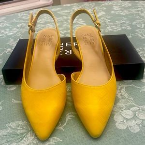 Naturalized brand new Marigolden Banks shoes size 6 1/2